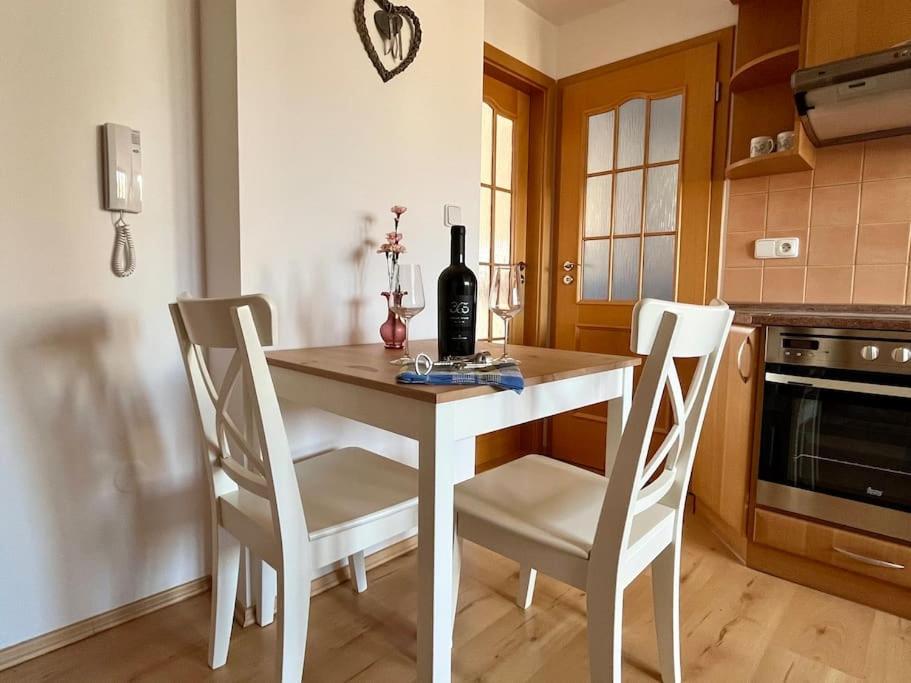 Apartament Apartman Terasa U Kolonady Podiebrady Zewnętrze zdjęcie